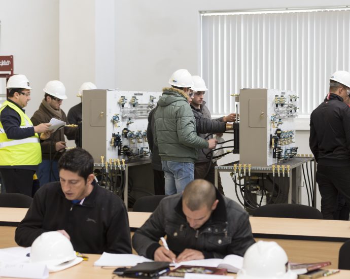 The First Maltese Students to obtain the Floorhand Workforce Certificate