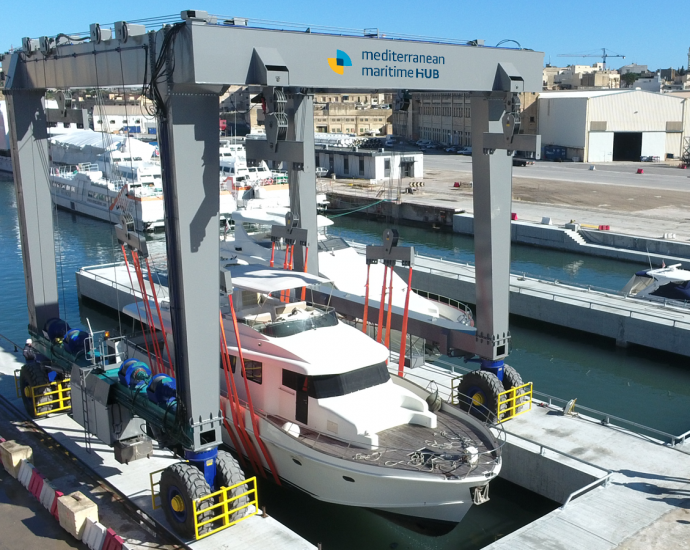 New Lifting Facilities at the Mediterranean Maritime Hub