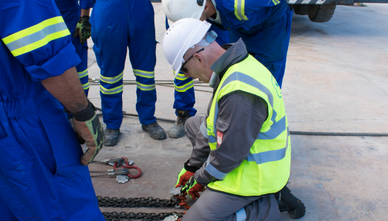 New alliances for lifting training services