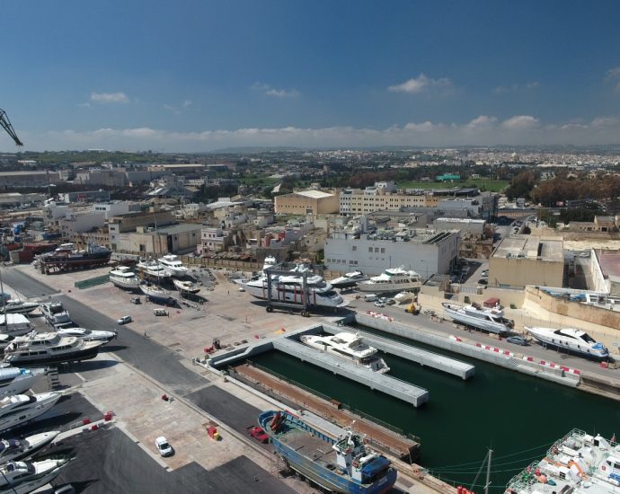 A very merry Xmas from all the MMH teams